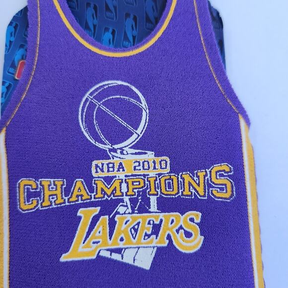 LA Lakers NBA 2010 Champions Bottle Jersey set of 2 NIP - Picture 3 of 3